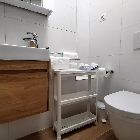 Dalla Nonna Apartment *